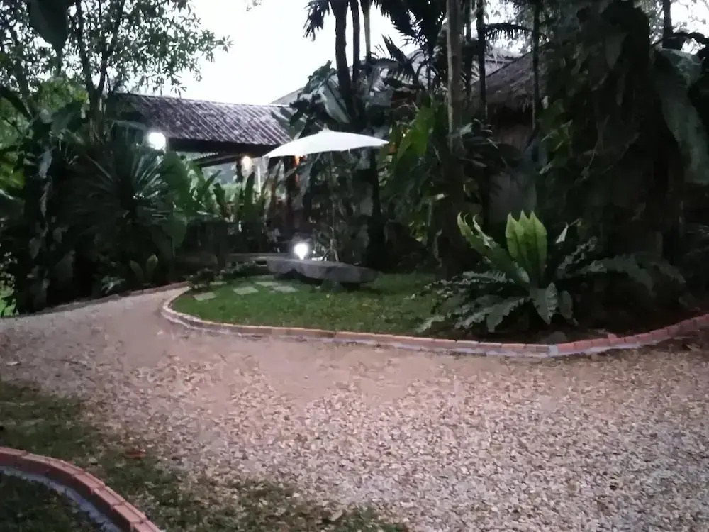 Khaosok River Camp