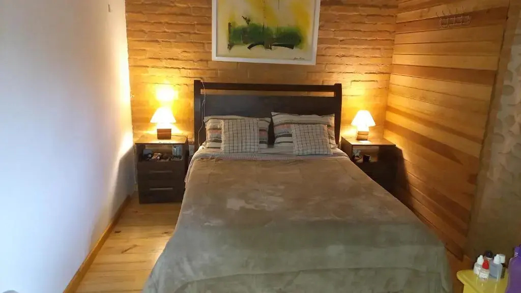 2 Bedrooms Cottage