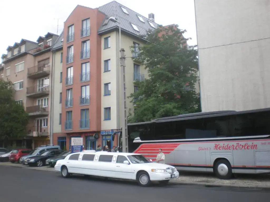 Hotel Veritas - Général