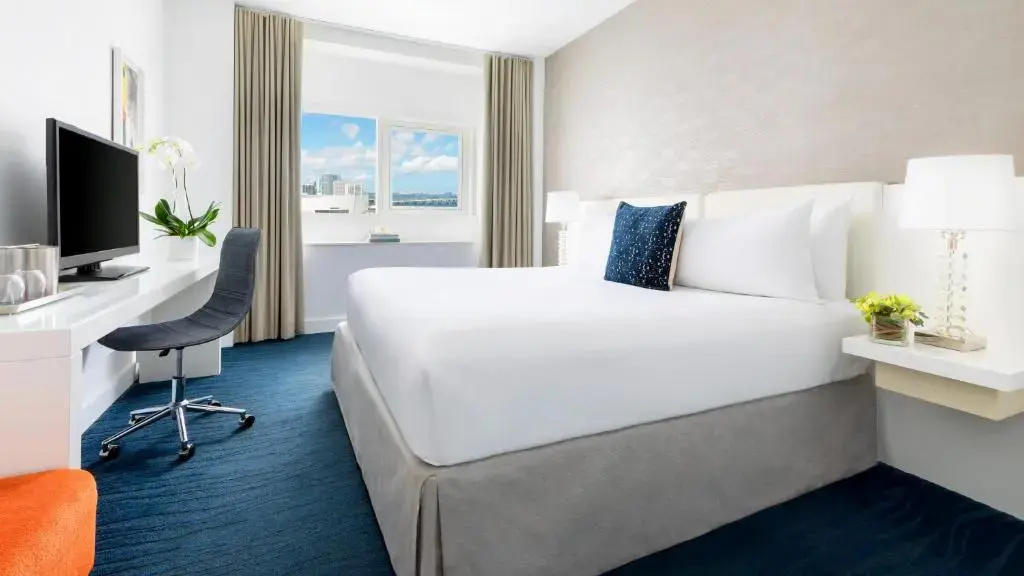 Savvy Double room (full double bed)