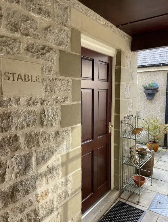 Farmyard Inn Youlgreave