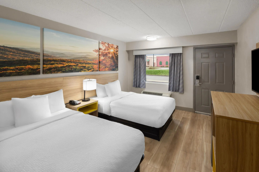 Days Inn by Wyndham Charleston WV