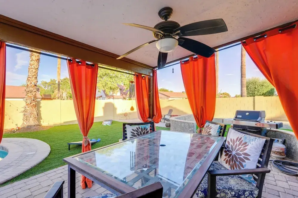 Luxe Outdoor Oasis: 'palm Tree Villa' in Chandler