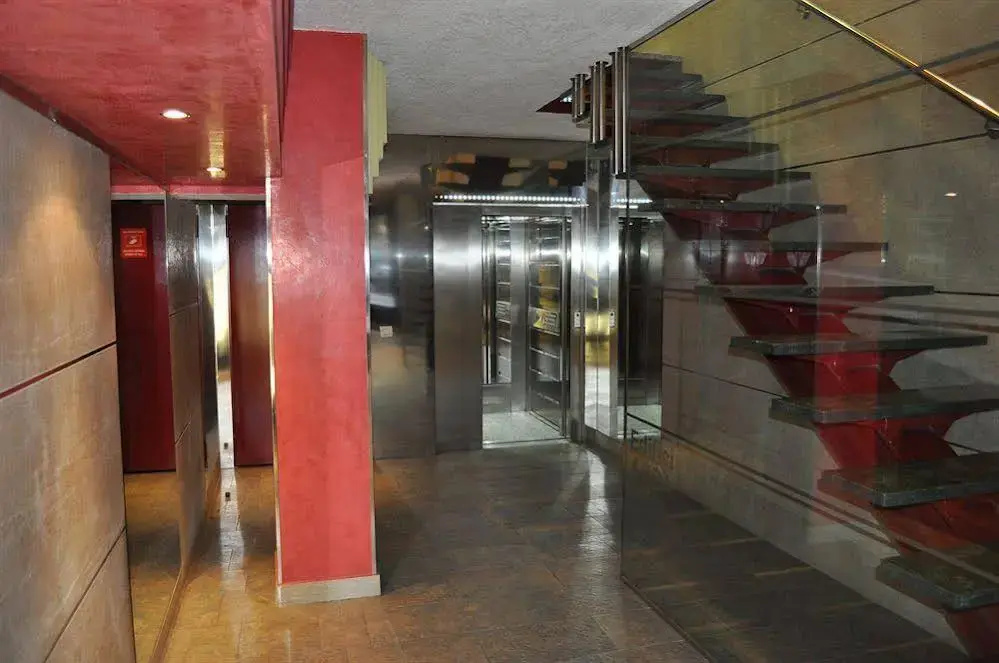 Hotel photo 8