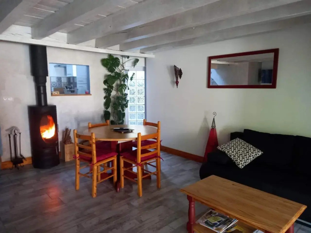 Gîte, jacuzzi & vin au grenier de Madiran - фото 2