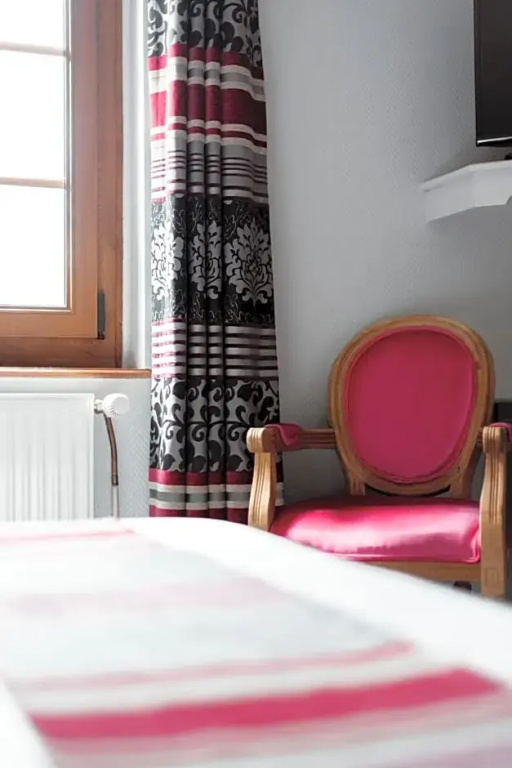 Hotel Restaurant Relais De La Poste - Strasbourg Nord - Chambres
