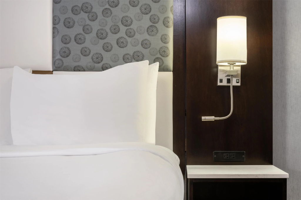 Отель Best Western Premier NYC Gateway Hotel в Норт Бергене