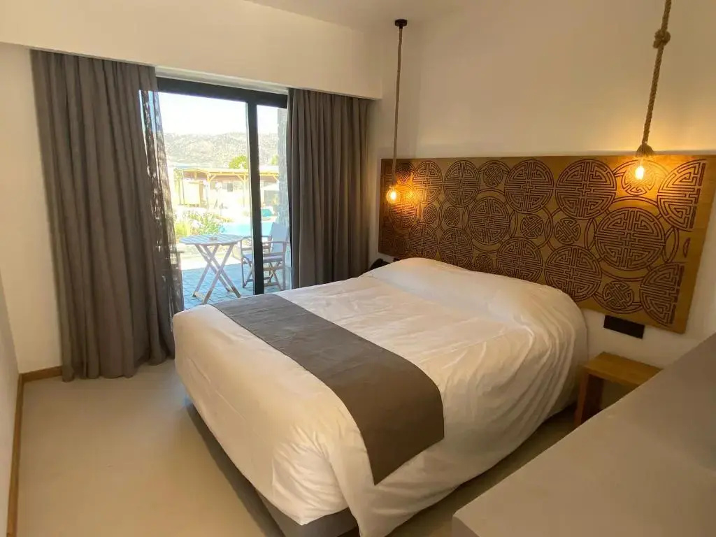 Standard Family room with partial sea view