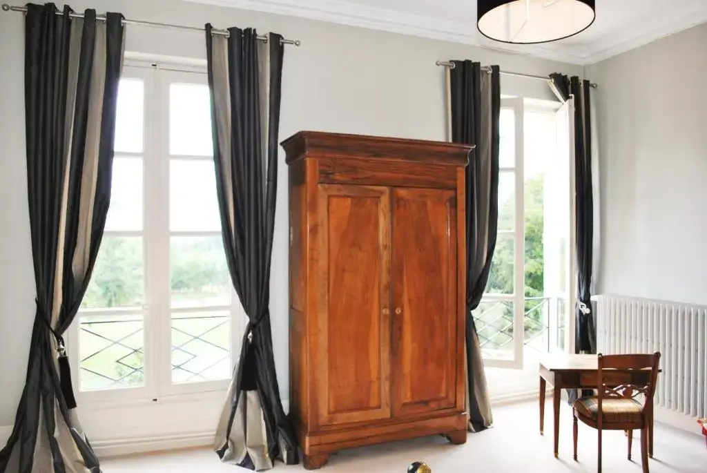Deluxe Double room with garden view (full double bed)