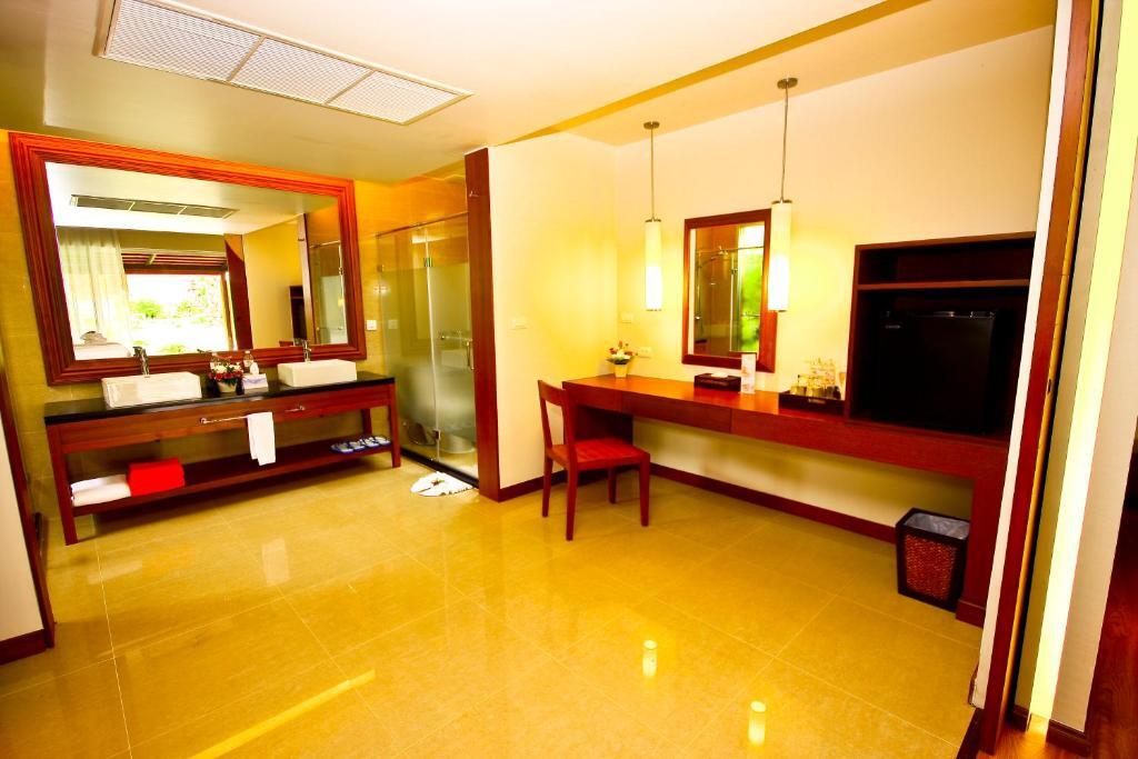 Beyond Resort Khaolak