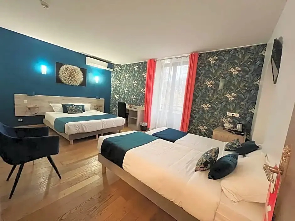 Empire Hotel - Chambres