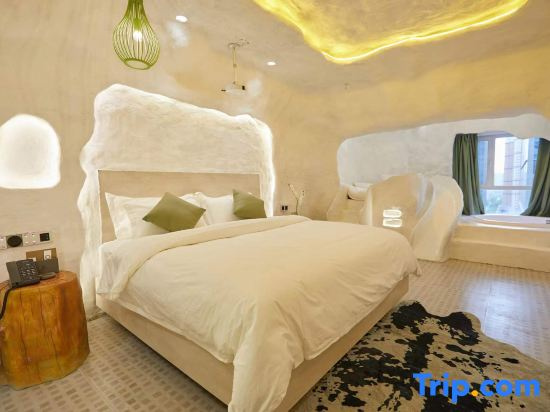 Hotels in Xining Boling