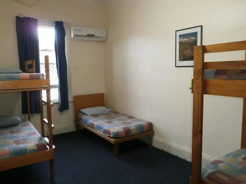 Launceston Backpackers by null
