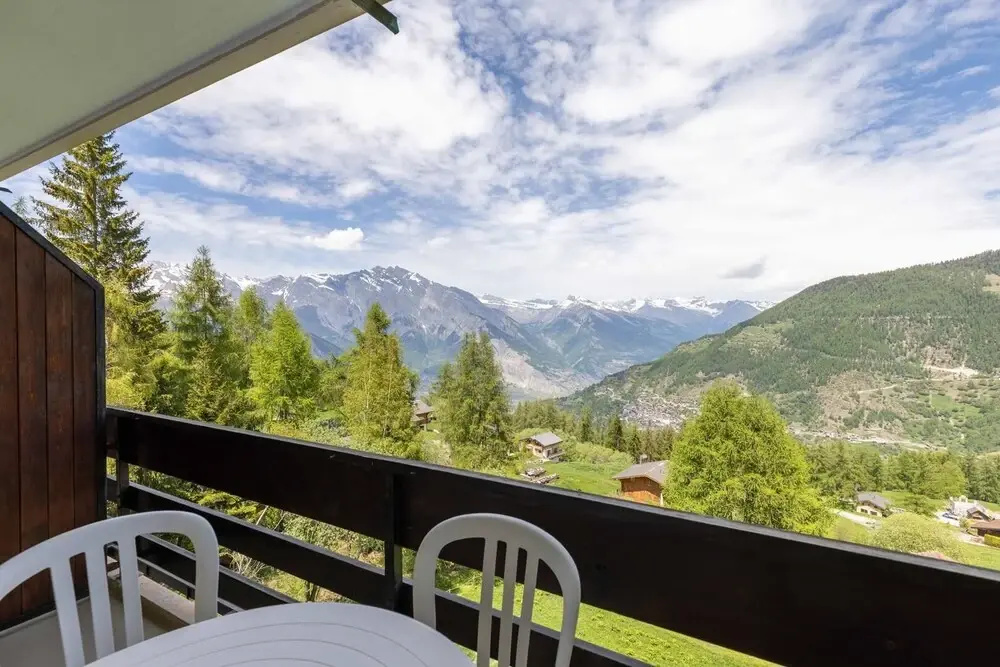 Apartment Alpine Hideaway