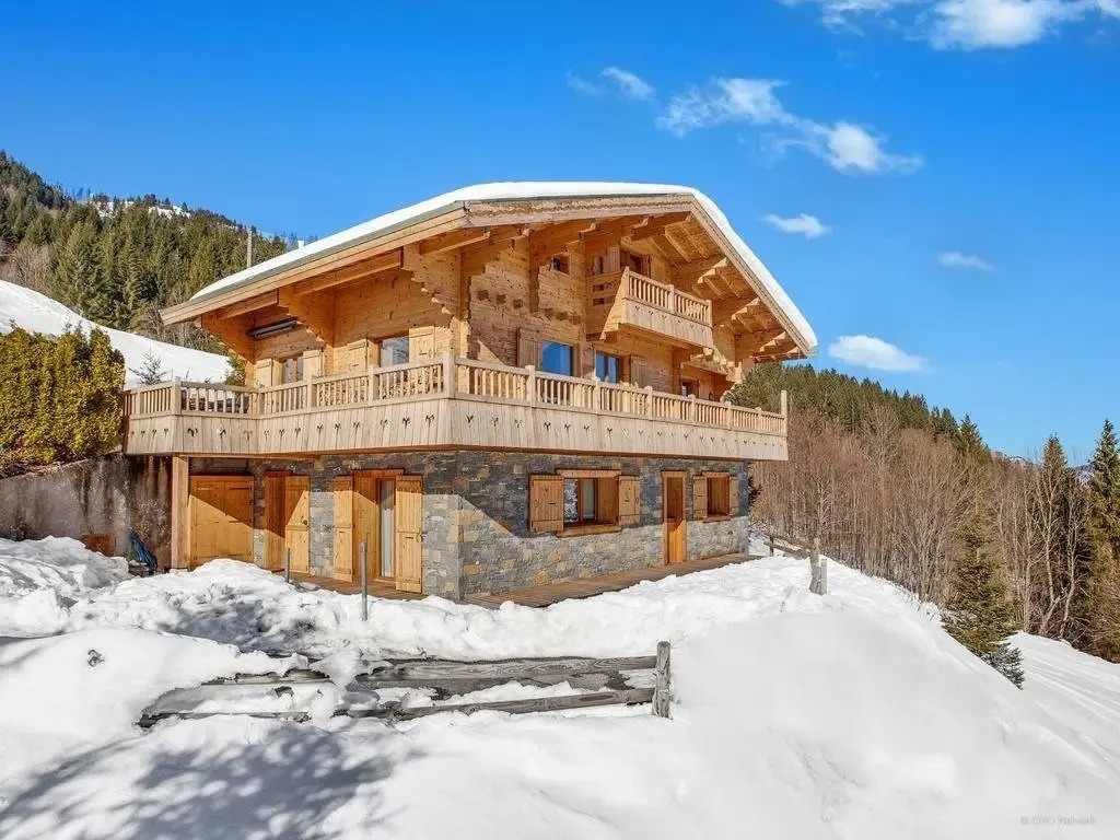 Cristal Des Neiges La Clusaz Ovo Network