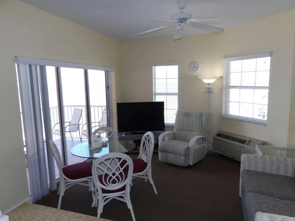 Edison Beach House - Général