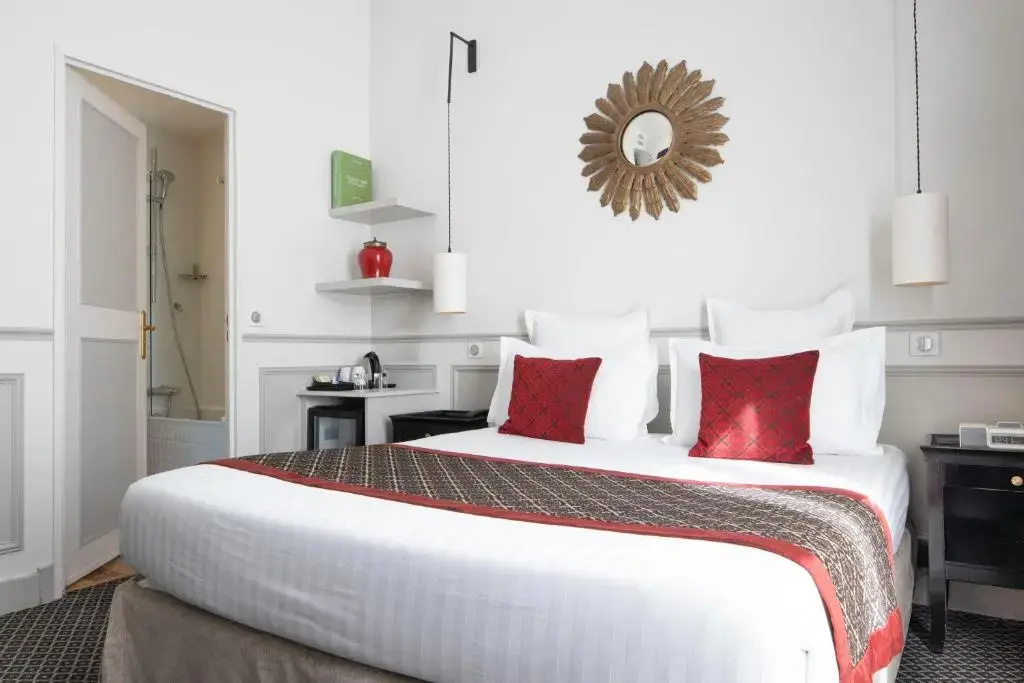 Standard Double room (full double bed)
