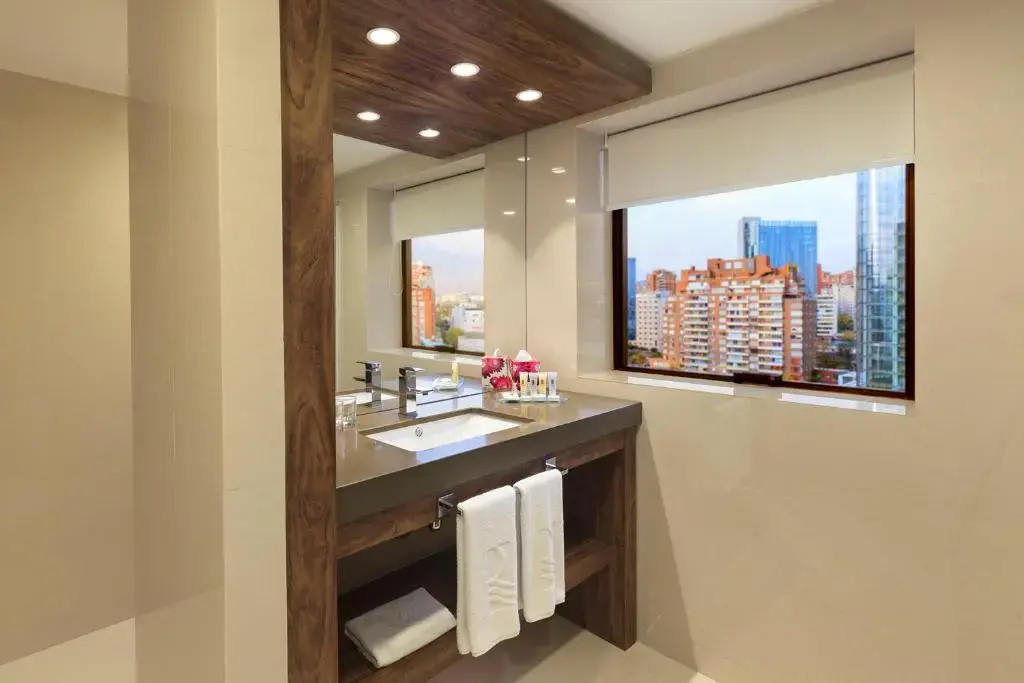 Regal Pacific Hotel Santiago - Chambres
