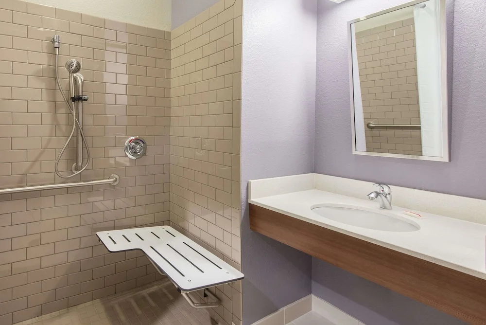 Microtel Inn & Suites By Wyndham Cadiz - Chambres