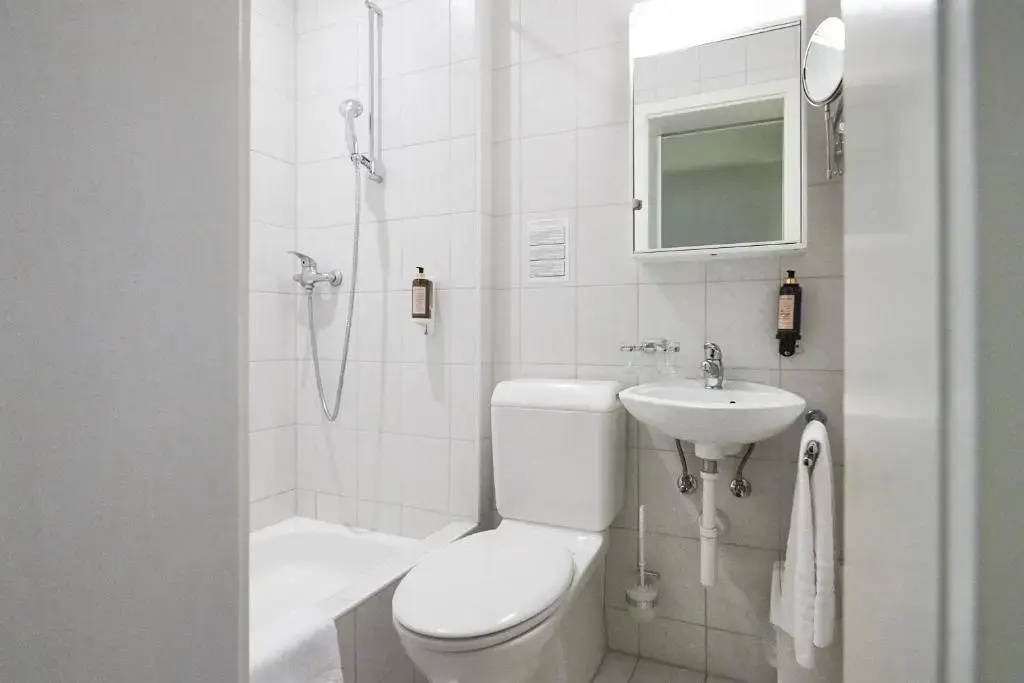Superior Double room (full double bed)