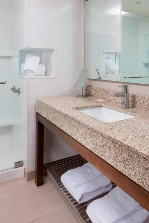 Courtyard by Marriott Bismarck North - Chambres