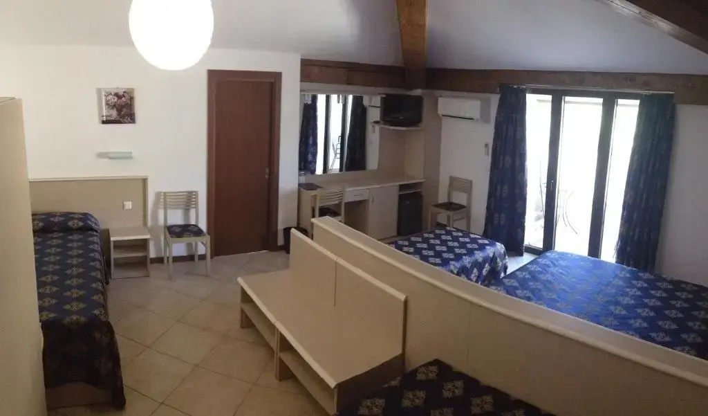 Standard Family room