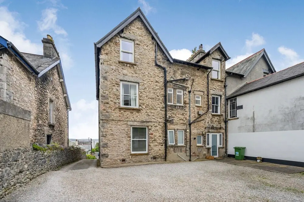 1 Flaxford House