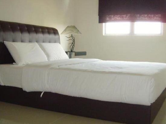Duta Hotel & Residence