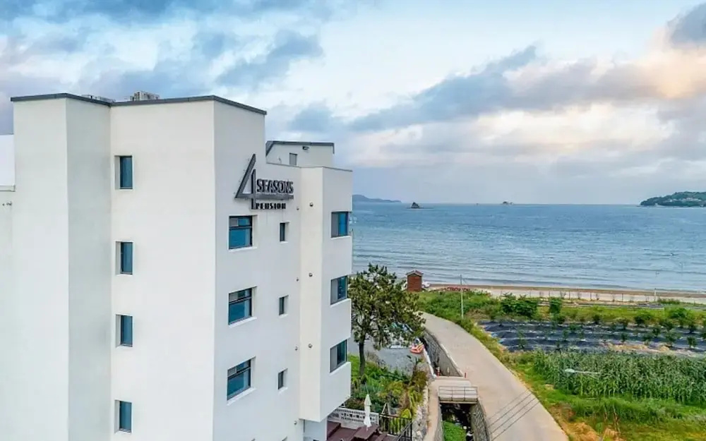 Geoje Four Seasons Pension