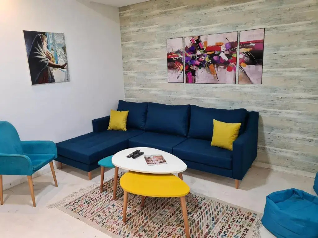 Deluxe Apartment