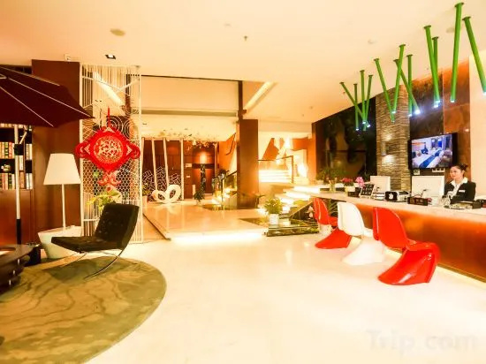 Ceeci Hotel — 2