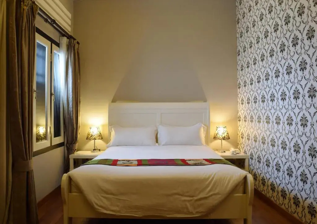 Superior Double room (full double bed)