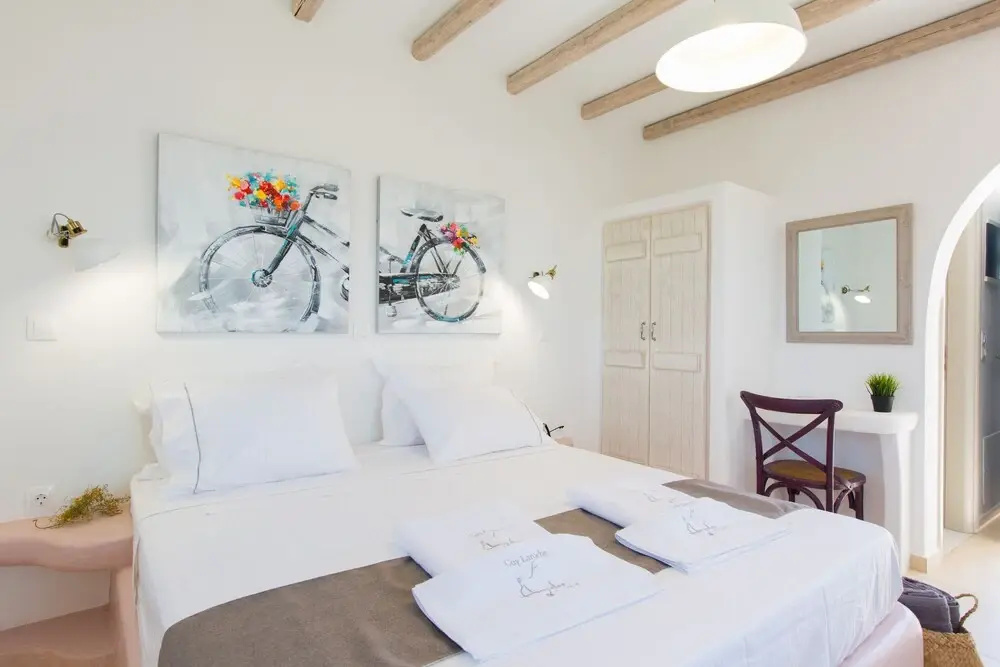 Deluxe Double room with sea view (full double bed)