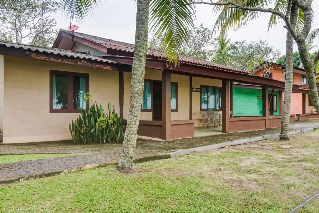 Oyo 91218 Villa Karang Sono