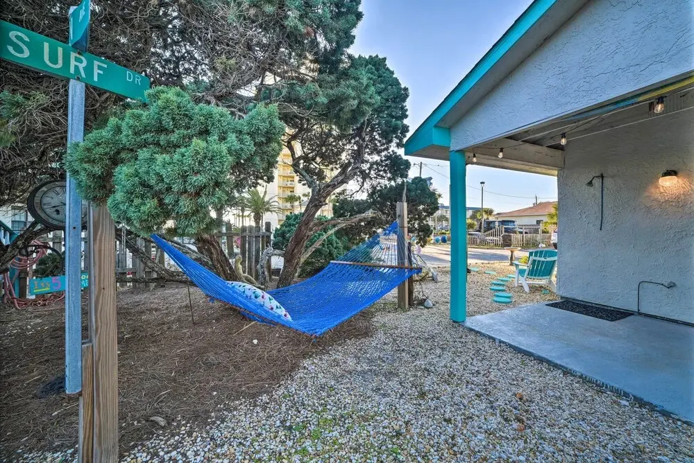 PCB Studio w/ Private Patio: Steps to Beach!