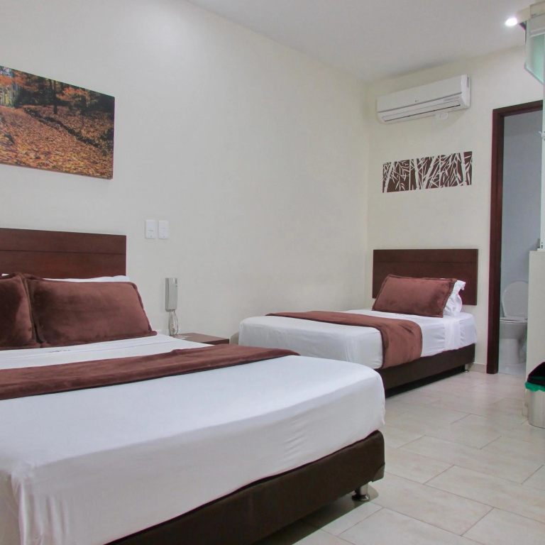 Hotel Via Principal I