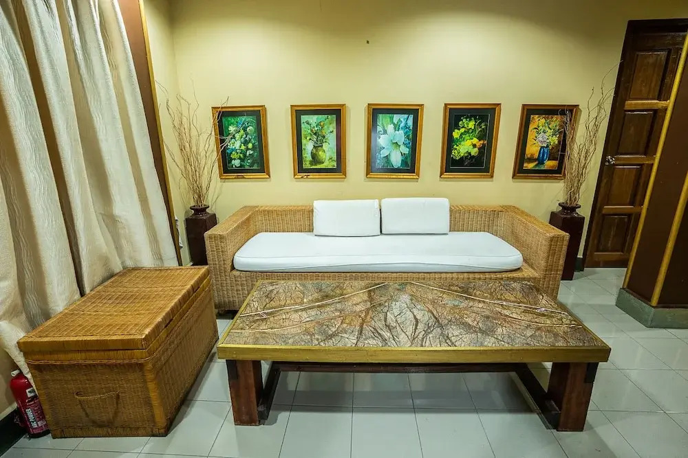 Lost Paradise Resort