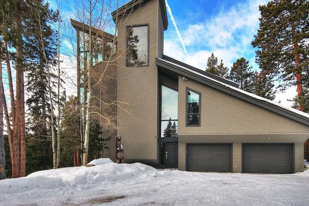 Summit Solitude - 7 Br Home