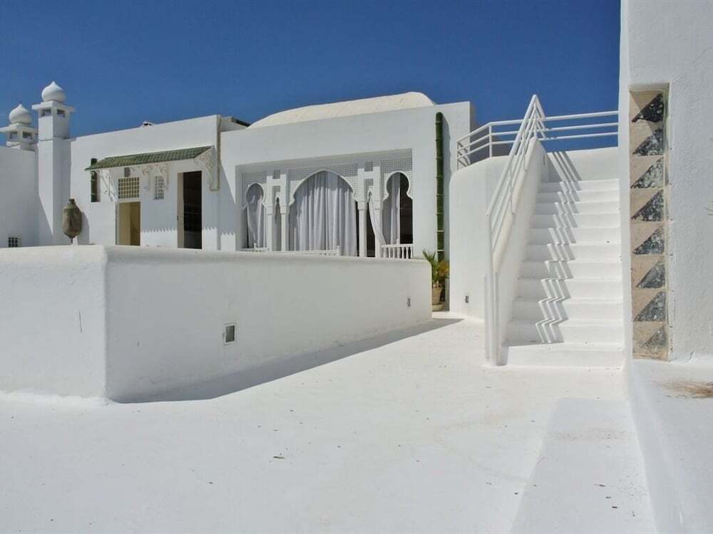 Image 1