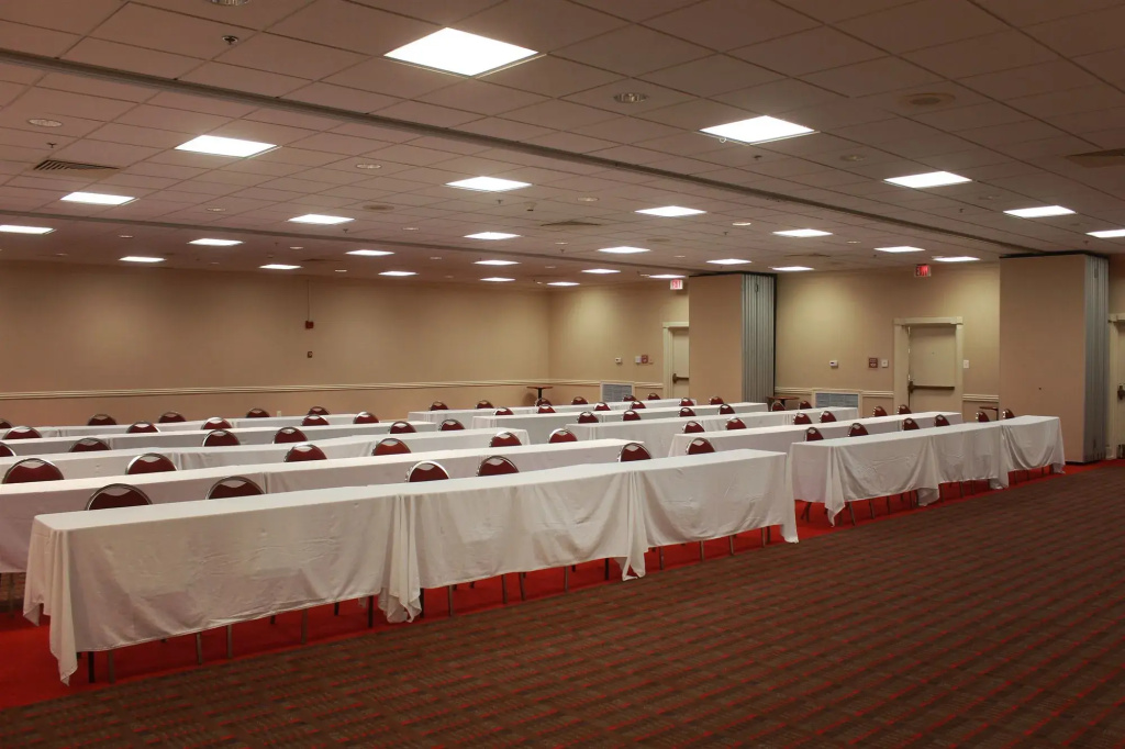 Four Points by Sheraton Kansas City Airport - Général