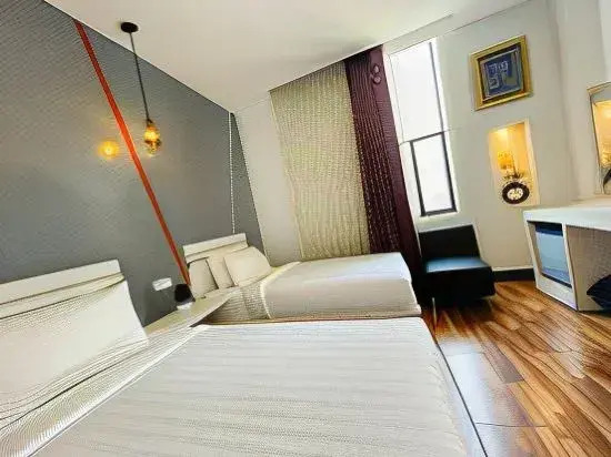 DE Hotel Phnom Penh by null