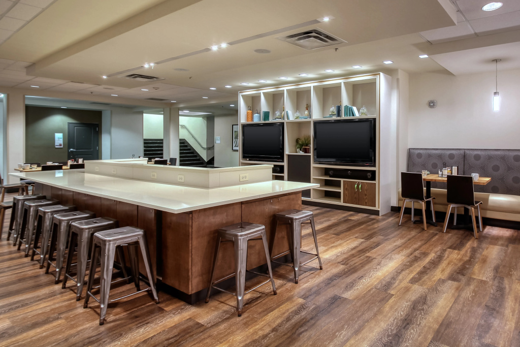 Holiday Inn Hotel & Suites Atlanta Airport-North by IHG - Général