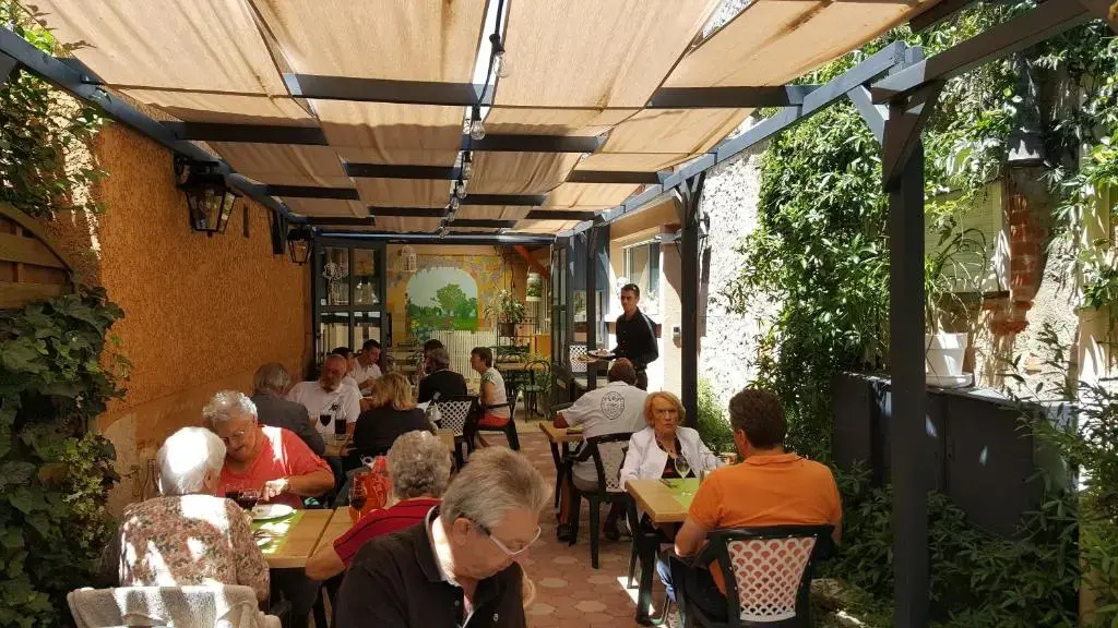 Chambre D´hôtes Léonie & Restaurant - Général