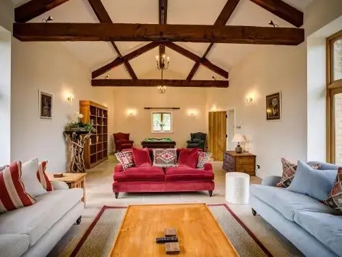 Lower Farm Barn, OXFORD
