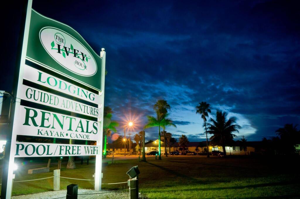 Ivey House Everglades Adventures Hotel by null