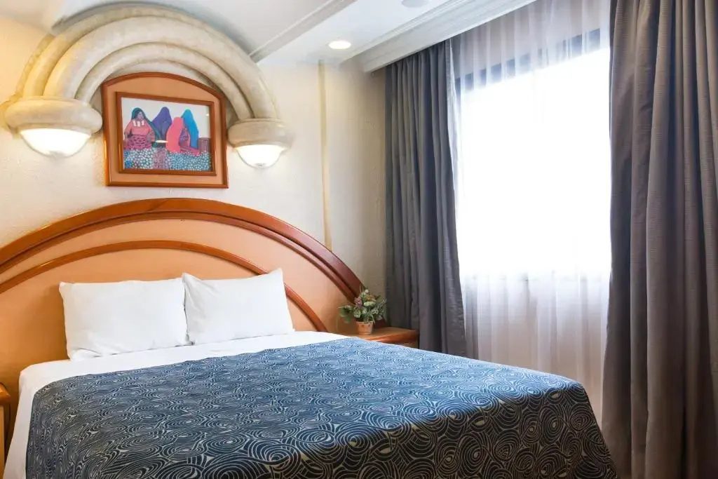 Standard Double room (full double bed)