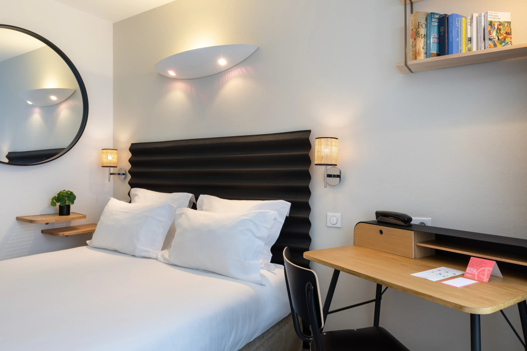 Chromatics Hotel & Restaurant The Hill Club by happyculture - Général