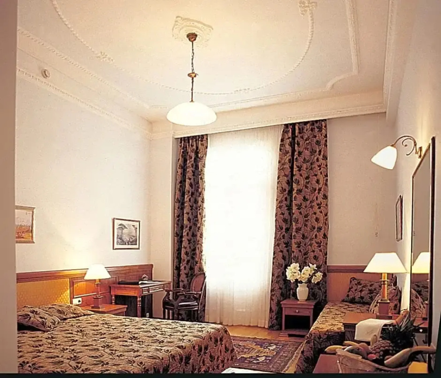 Minerva Premier Hotel - Chambres