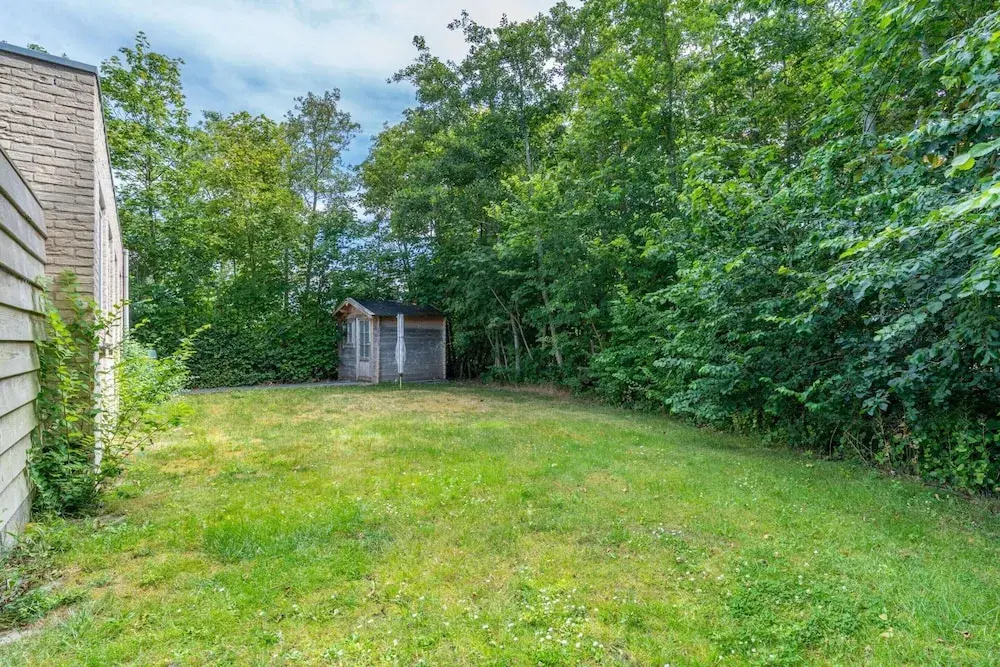 Charming Detached Bungalow for 4 People