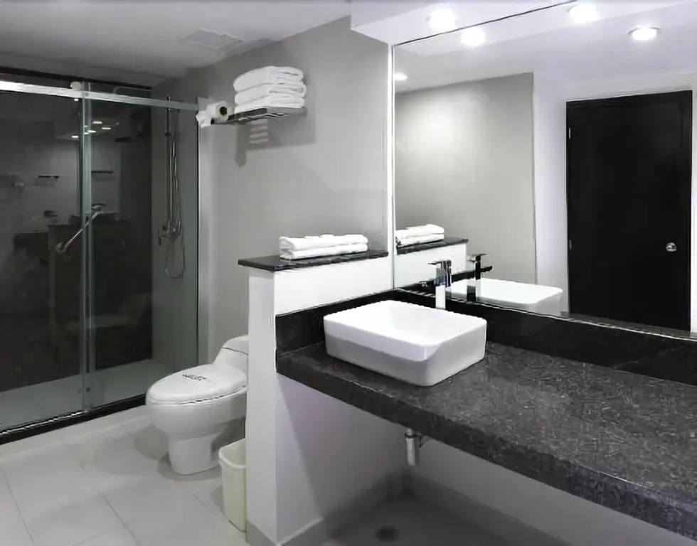 Hotel photo 8